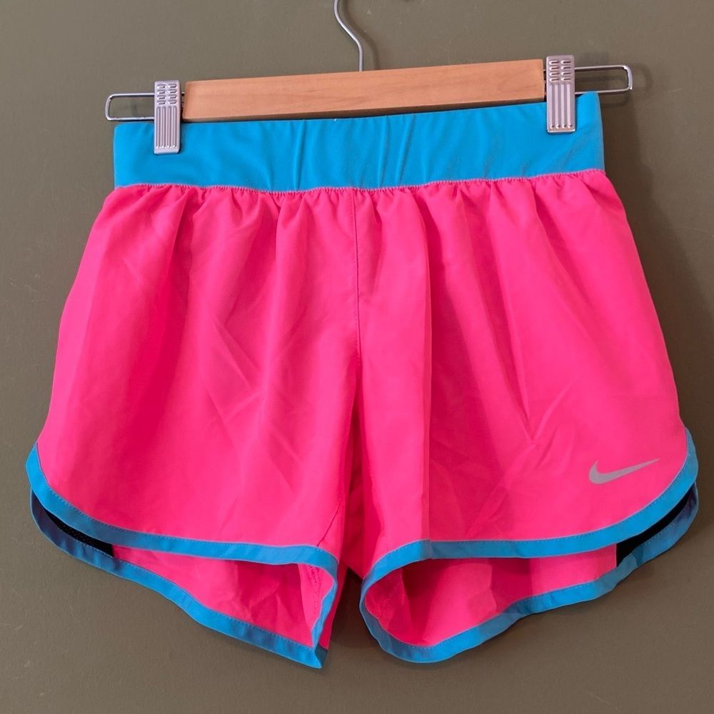 Nike NWOT Dri-fit shorts L